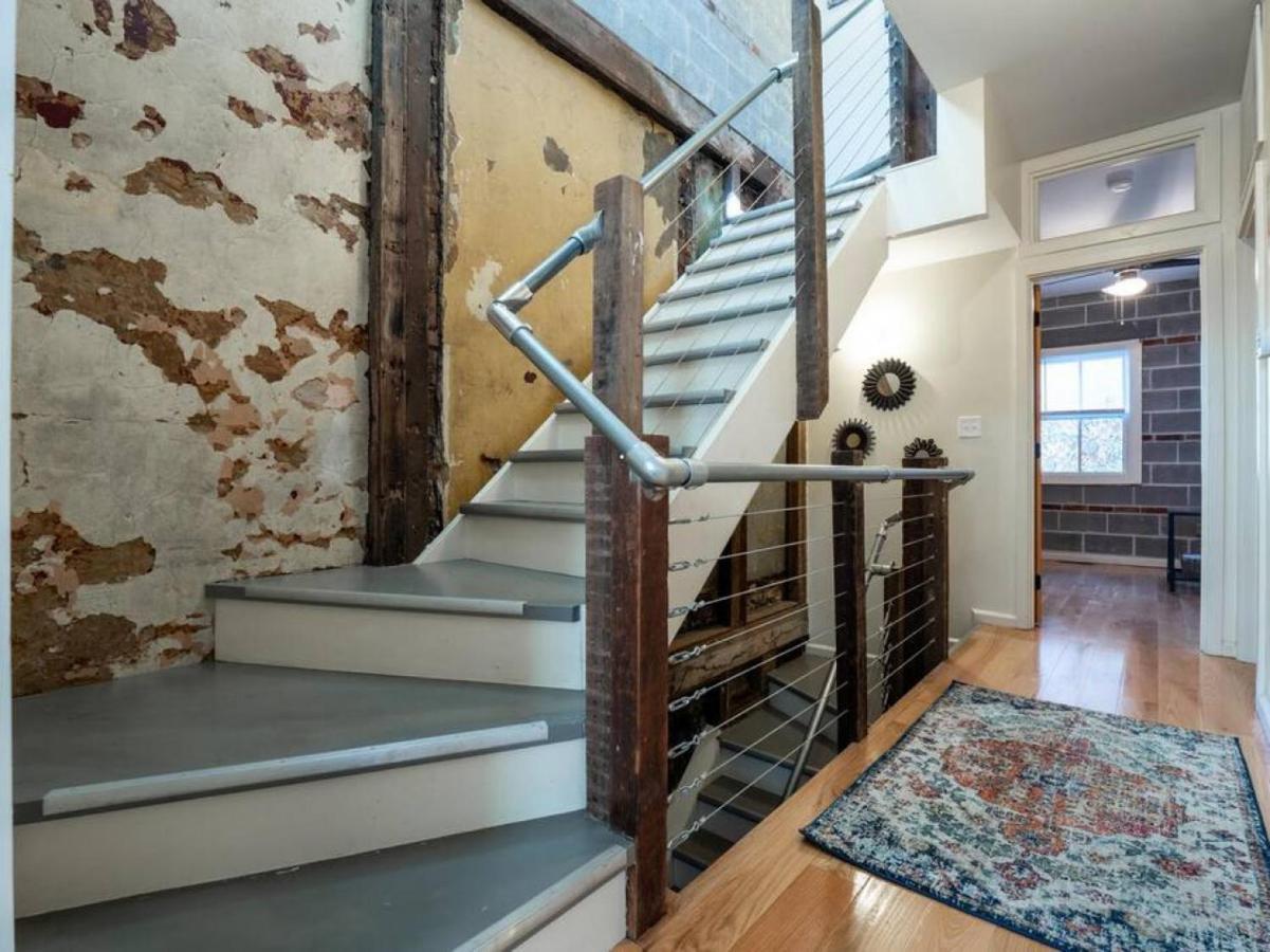 Spacious In Otr - Findlay Market *