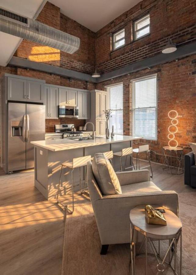 Entire Historic Building Sleeps 30 Cincinnati