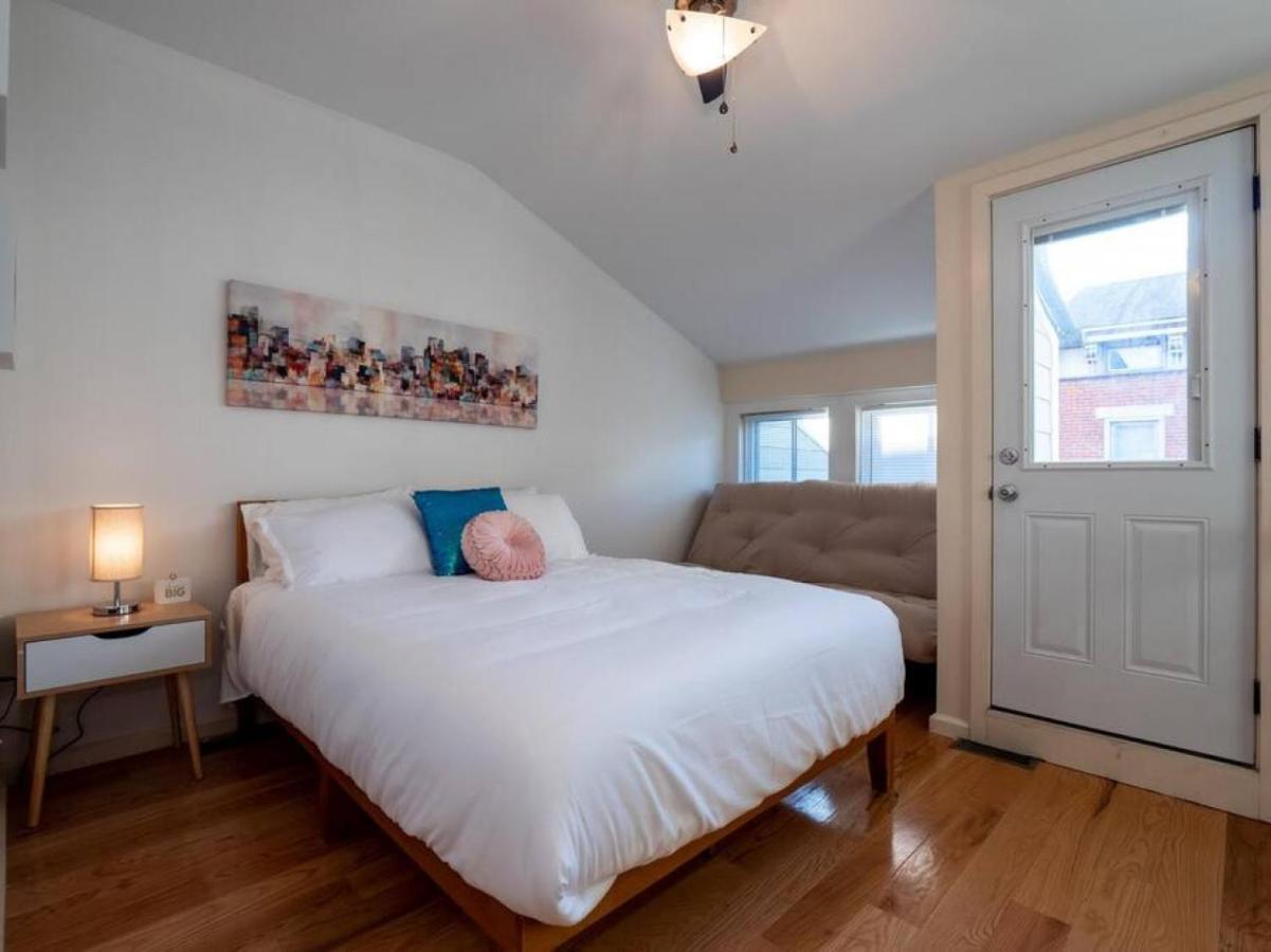 Spacious In Otr - Findlay Market *