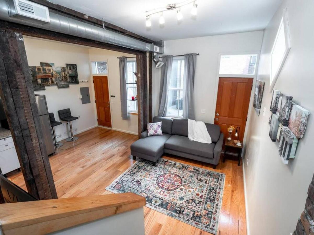 Spacious In Otr - Findlay Market