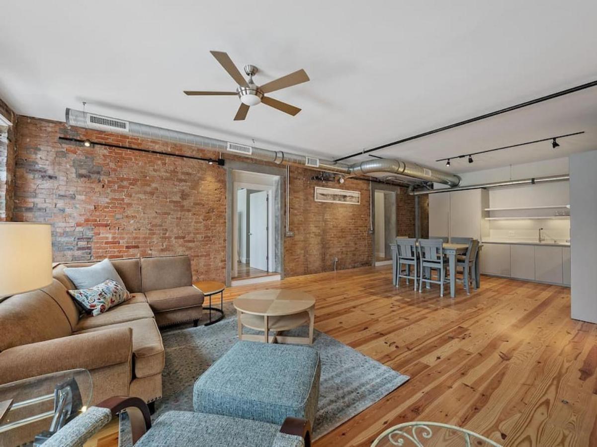 Findlay - Perfect Location Over The Rhine