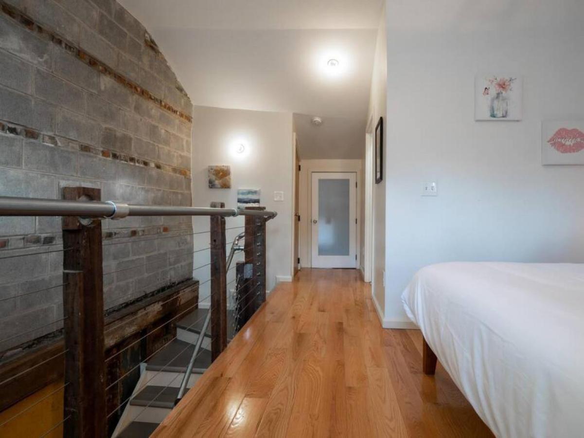 Spacious In Otr - Findlay Market
