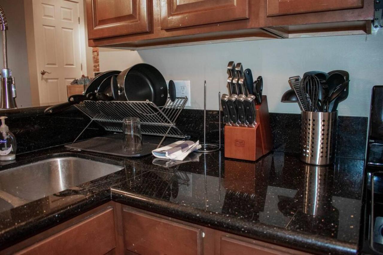 Spacious Parkside With Private Roof Deck Holiday home *