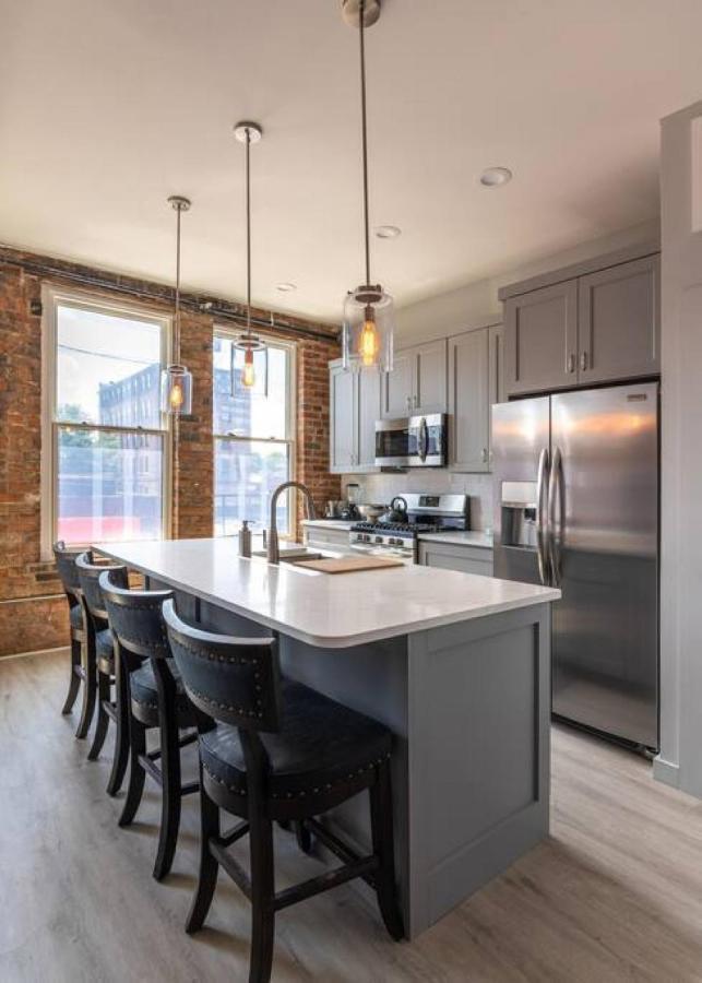 Entire Historic Building Sleeps 30 Apartment