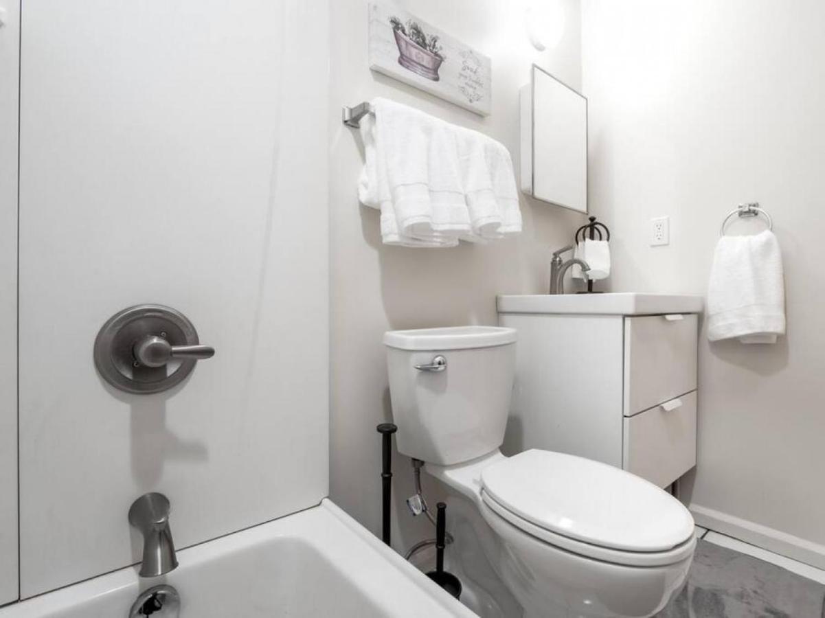 Spacious In Otr - Findlay Market * Cincinnati