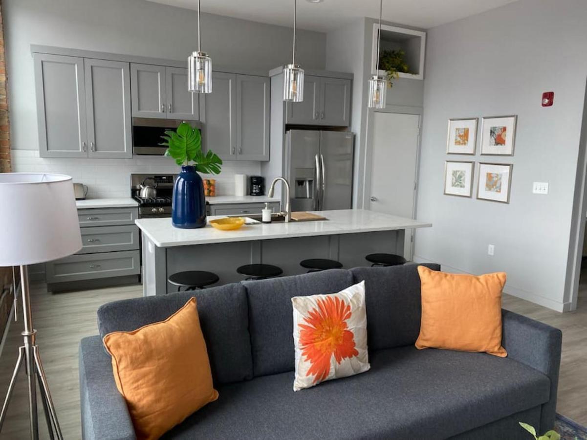 Zango Explore Otr And Downtown From A Renovated