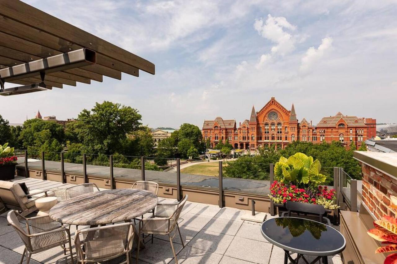 Lux Washington Park With Rooftop Patio Apartment *