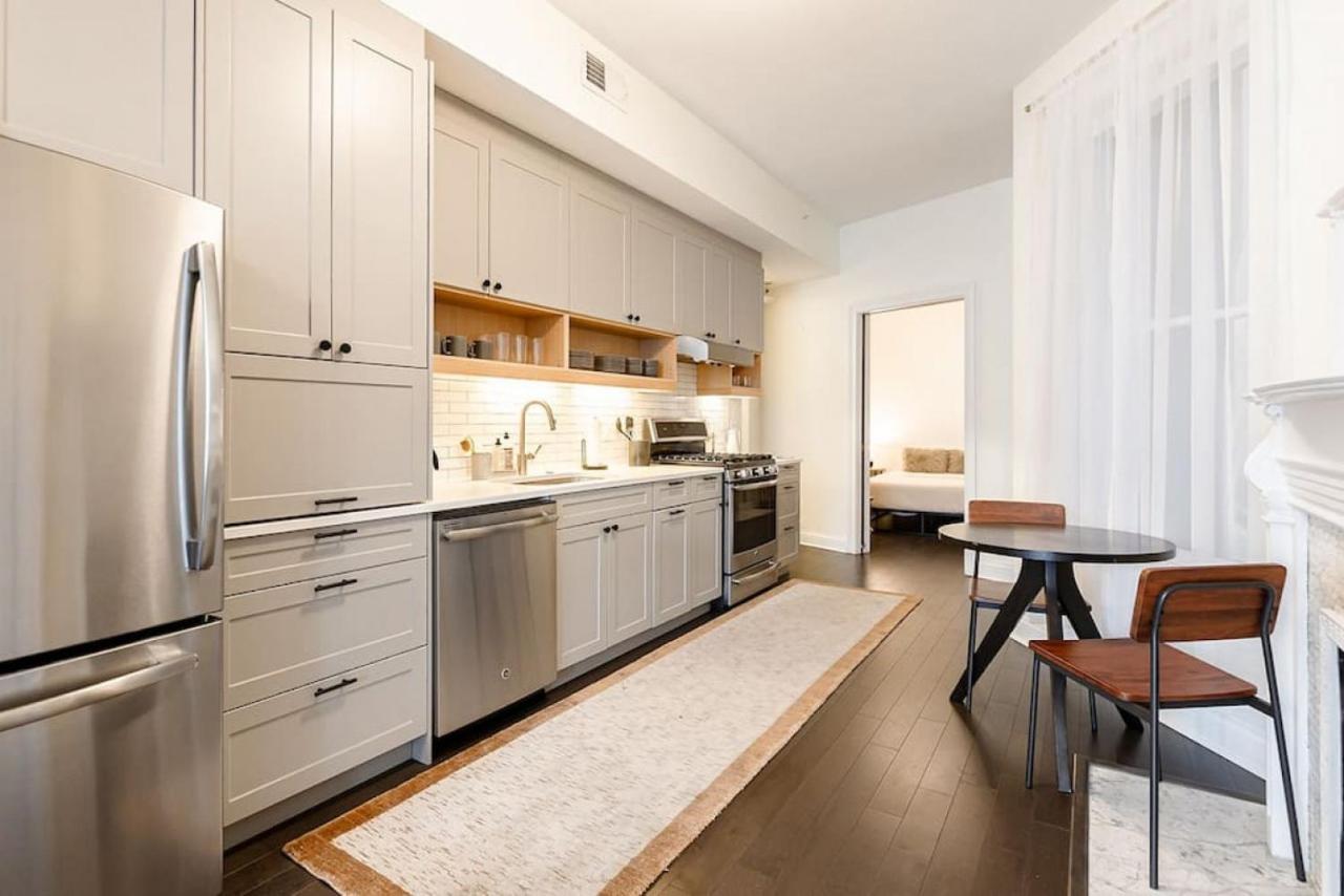 Lux Washington Park With Rooftop Apartment