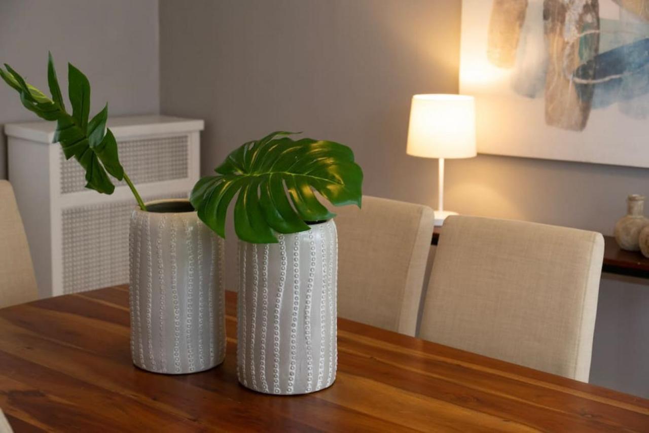 Hyde Park Comfort Near Rookwood Apartment *