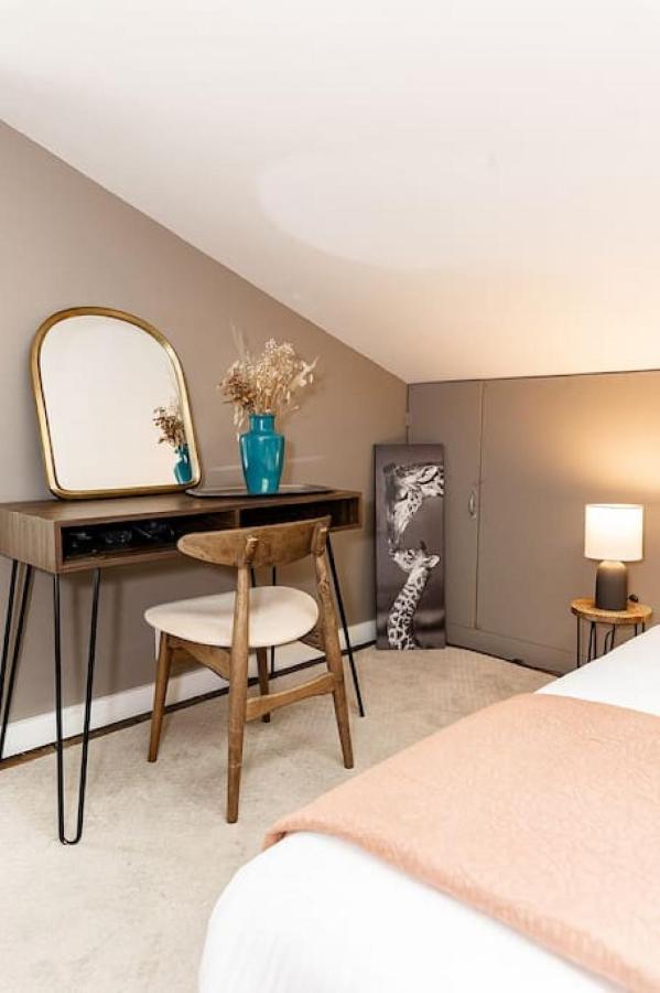 Walk To Rhinegeist, Findlay Market, Free Streetcar Apartment