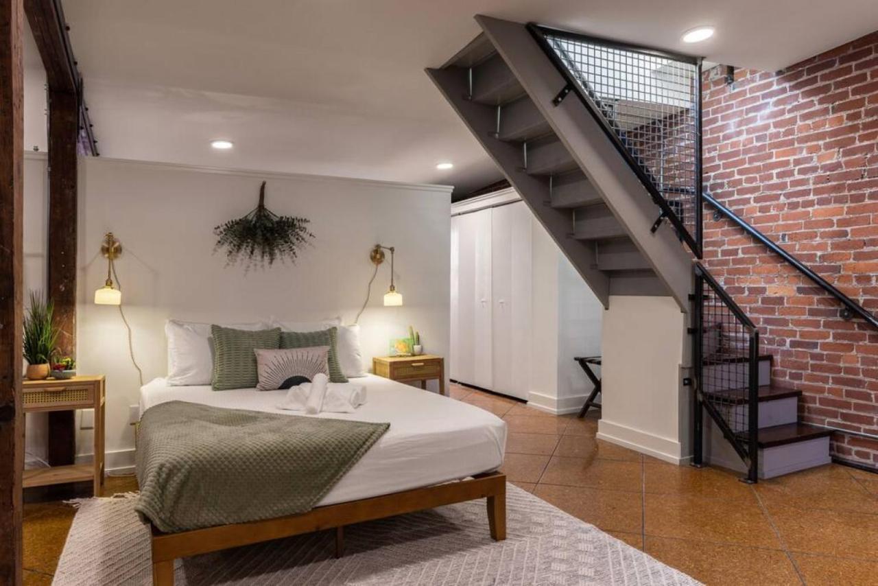 Apartment Deluxe 3br Loft Walkable To Everything Downtown *