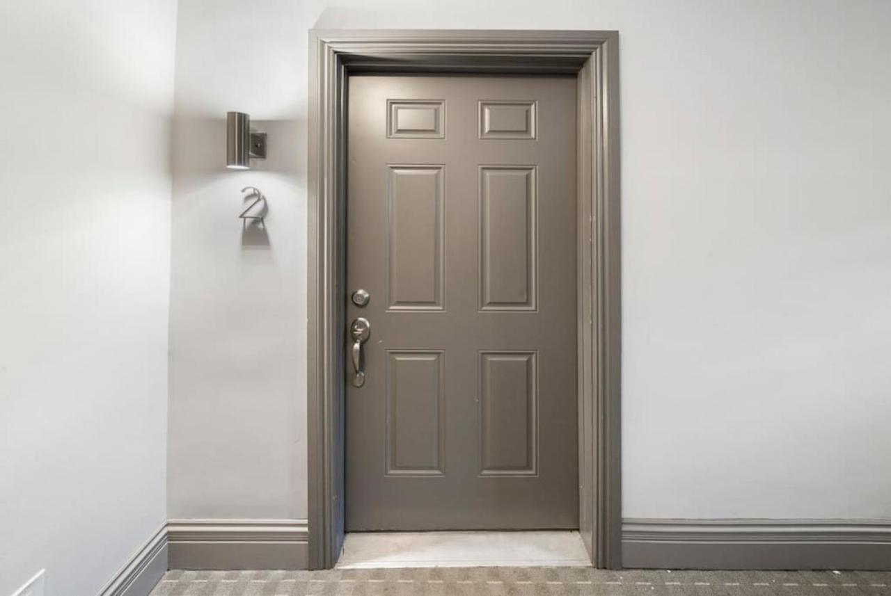 Comfortable 2br Near Center *