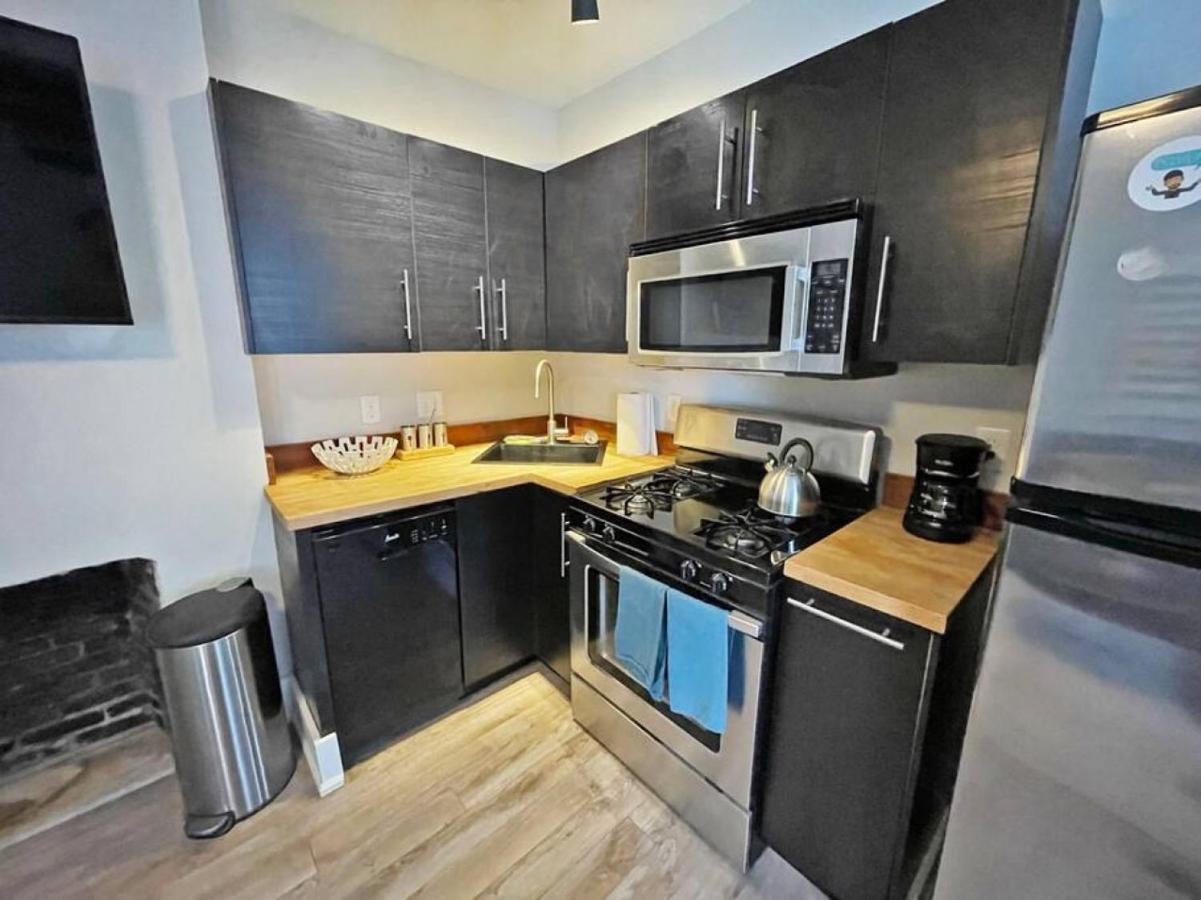 Apartment Quiet 1-bedroom Loft Near Entertainment District *