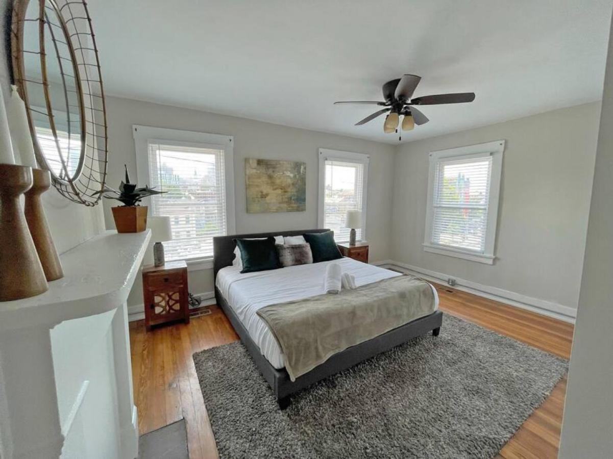 Holiday home Full Building Huge Downtown Retreat Walkable To Everything Cincinnati