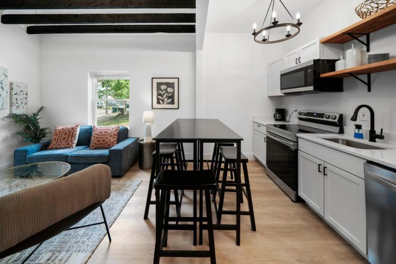 Holiday home Spacious And Modern 3br Near Downtown And Walnut Hills *