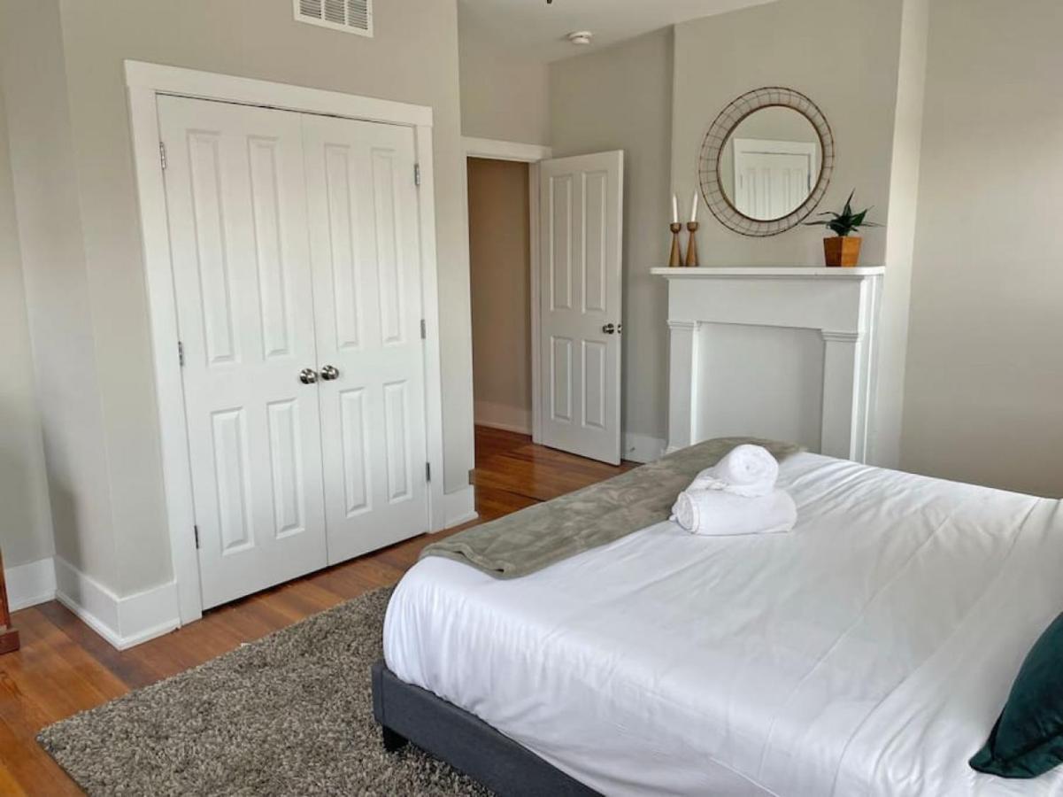 Full Building Huge Downtown Retreat Walkable To Everything