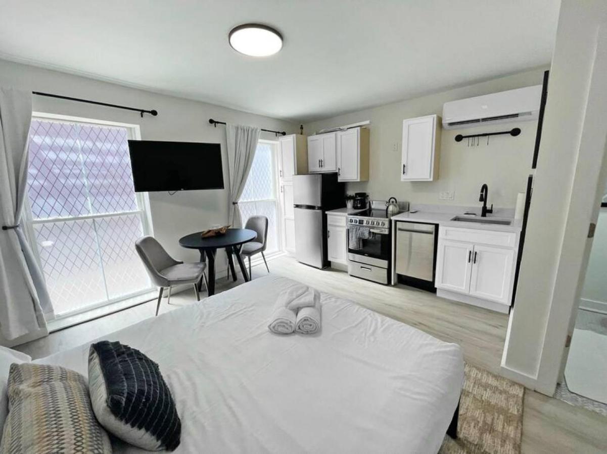 Full Building Huge Downtown Retreat Walkable To Everything Holiday home Cincinnati
