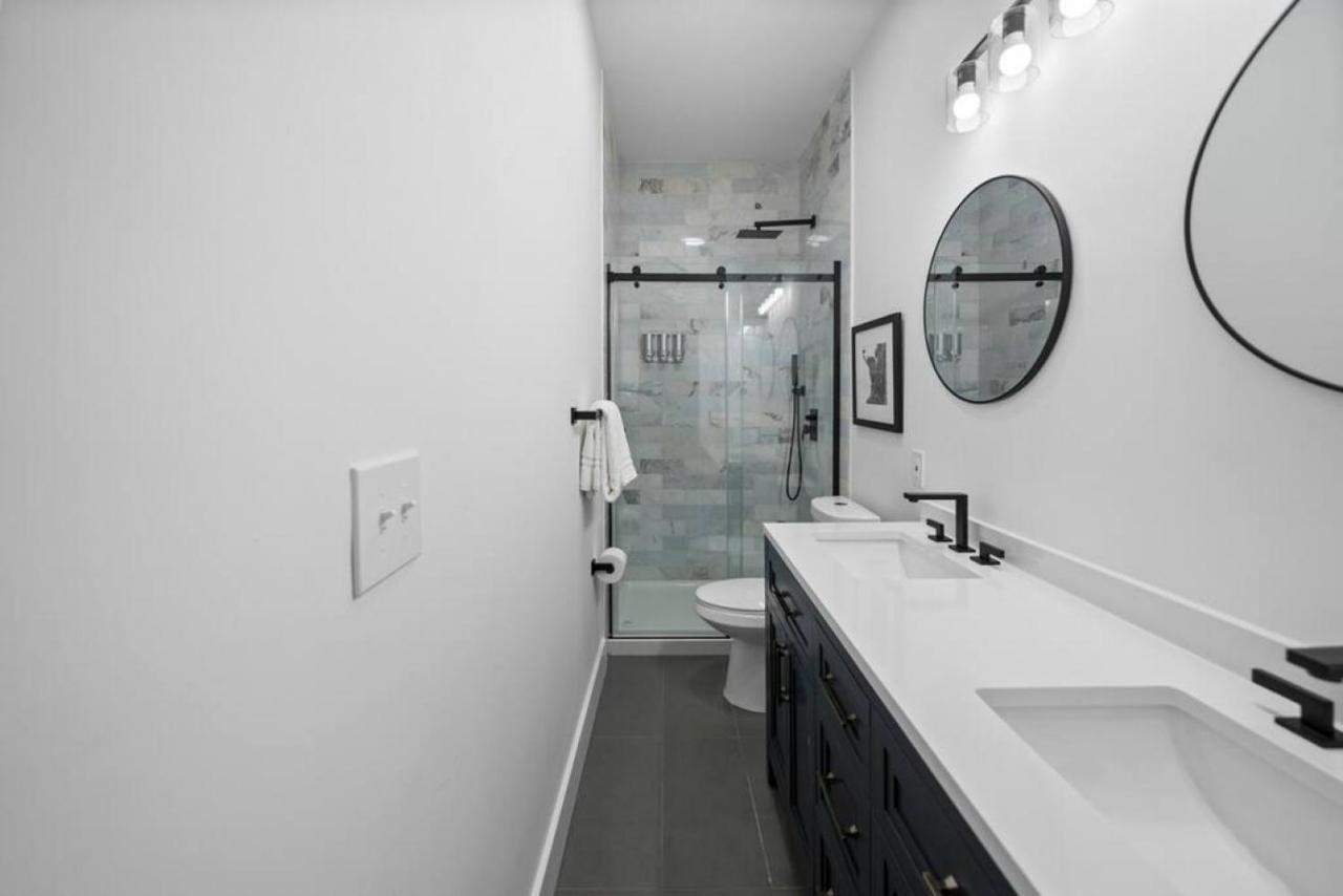 Holiday home Spacious And Modern 3br Near Downtown And Walnut Hills