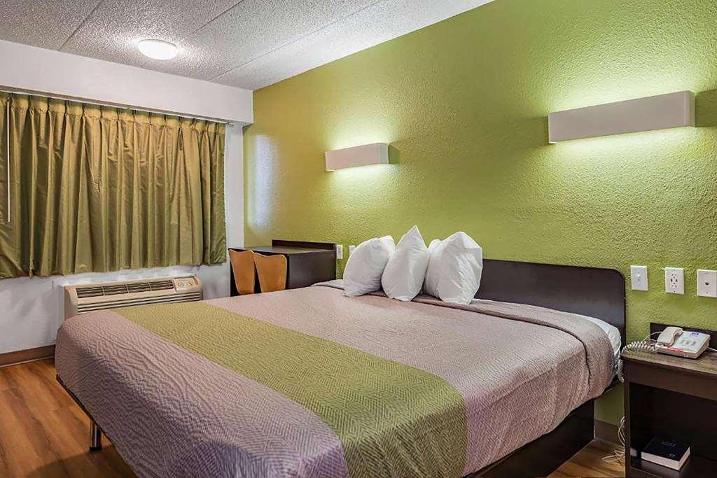 Hotel Days Cincinnati I-71 Silverton