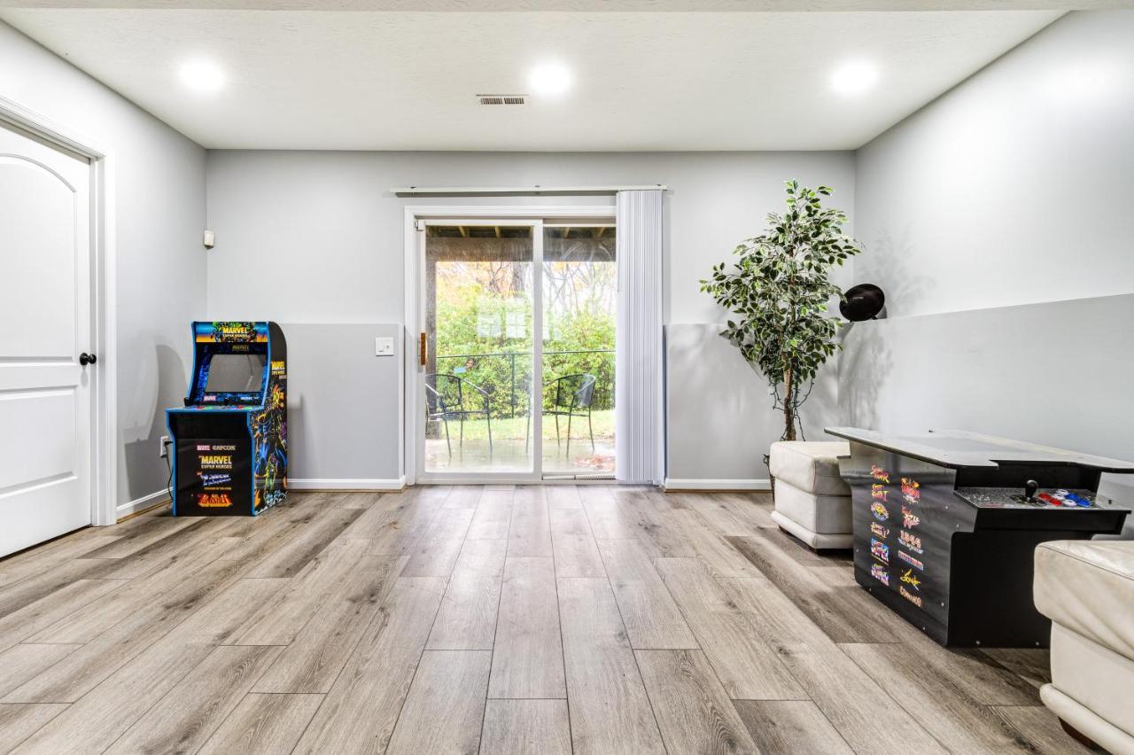 Holiday home Cozy Ohio - Deck, Arcade Games And Near Golfing Cincinnati