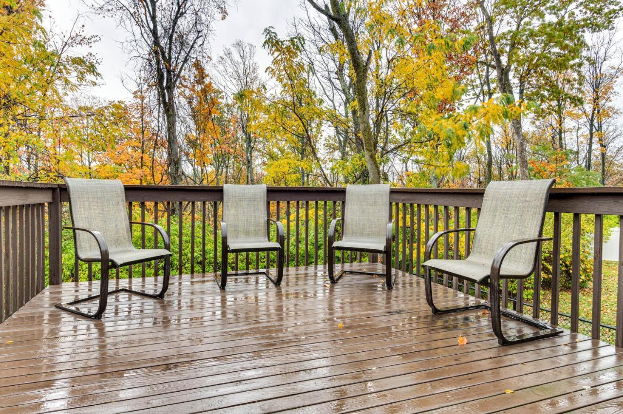 Cozy Ohio - Deck, Arcade Games And Near Golfing Holiday home *