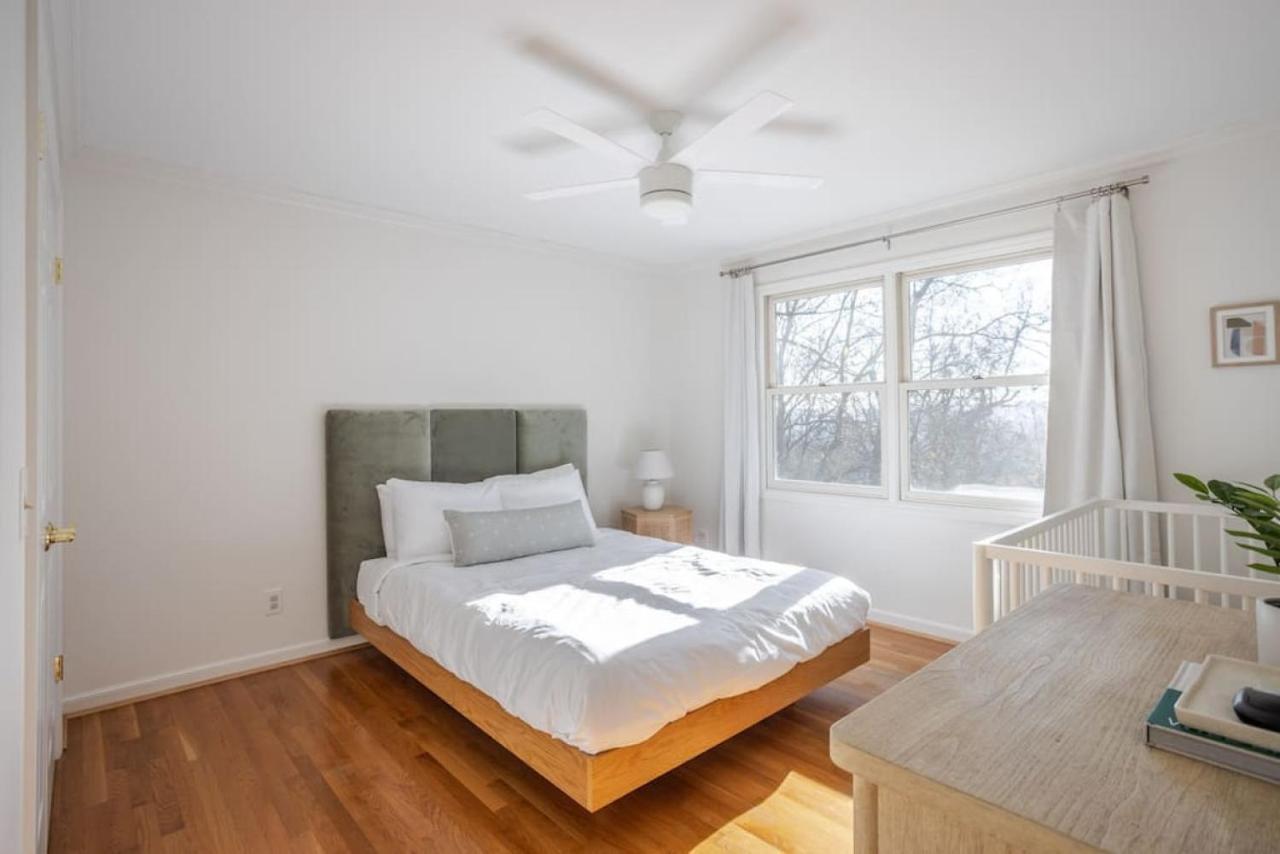 Private, Serene Mt Lookout 5b Retreat With Garage, Ev Charging Holiday home *