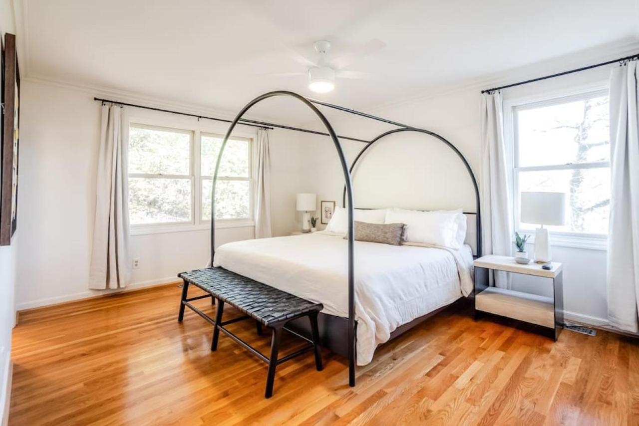 Private, Serene Mt Lookout 5b Retreat With Garage, Ev Charging Holiday home Cincinnati
