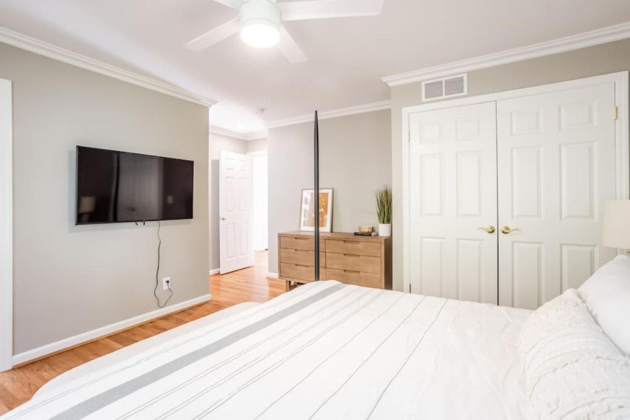Private, Serene Mt Lookout 5b Retreat With Garage, Ev Charging *