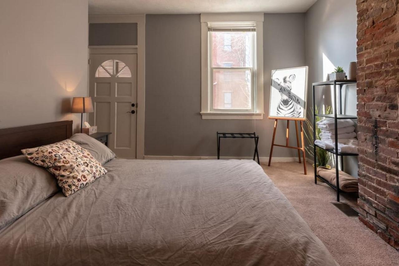 Apartment Cozy In Walkable Area Downtown With Parking