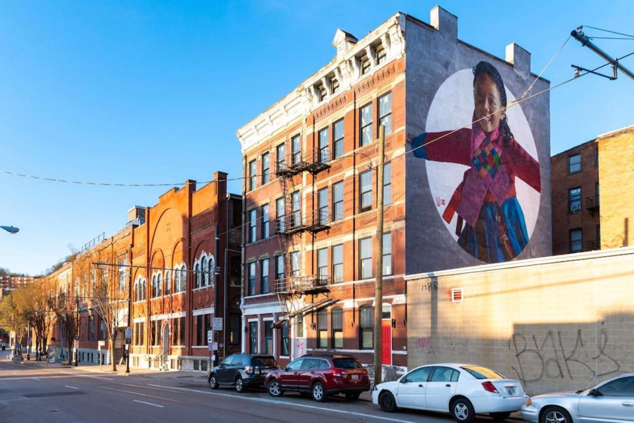 Parlor - Explore Otr And Dt From Restored 1894 Italianate Cincinnati