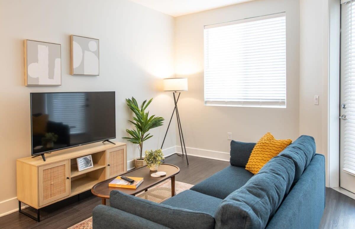 Cozysuites L Luxe 1br In Downtown Apartment