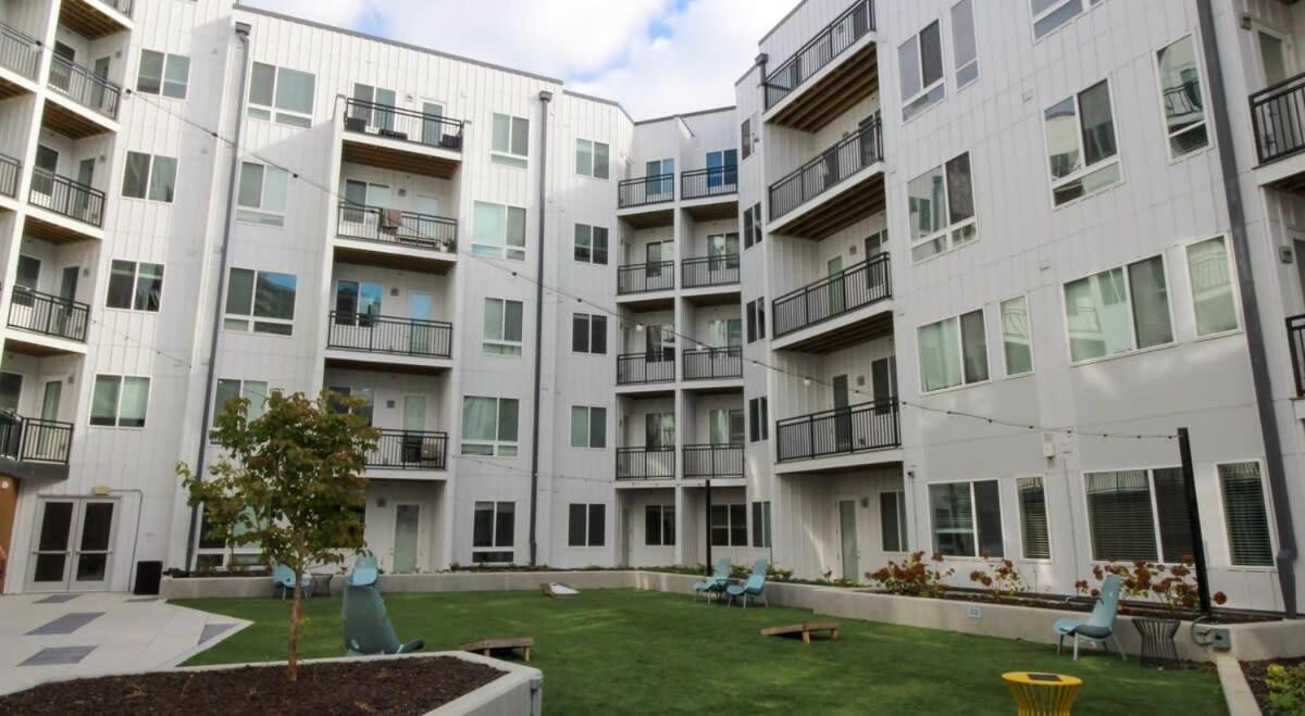 Apartment Cozysuites Stunning 3br In Downtown Cincinnati