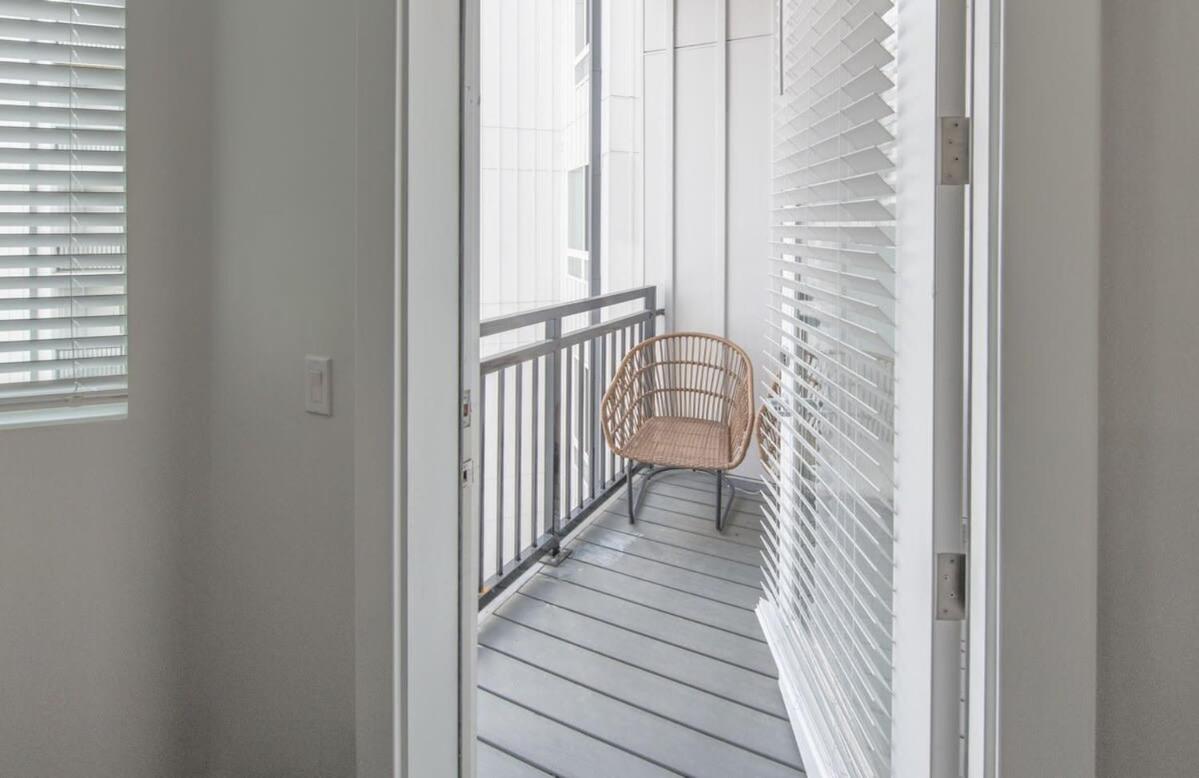 Apartment Cozysuites Stunning 3br In Downtown *