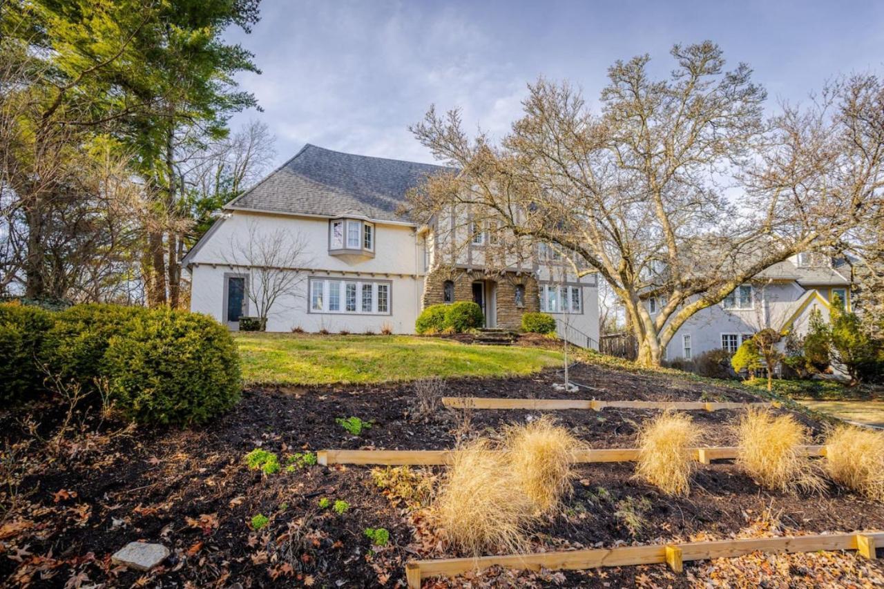 Holiday home Avon Hills Quiet, 4b 1920s Tudor With Vintage Charms