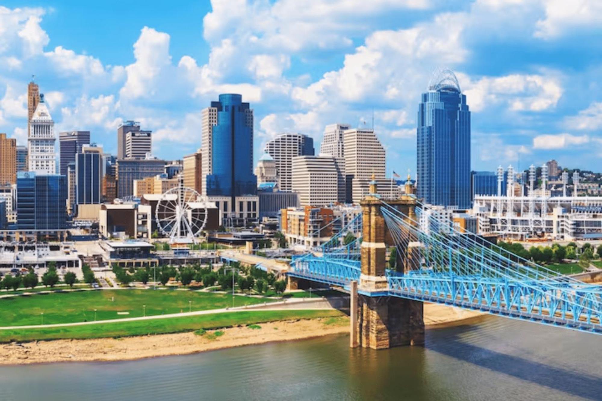 Holiday home Family And Friends Otr Luxury Downtown Otr Cincinnati