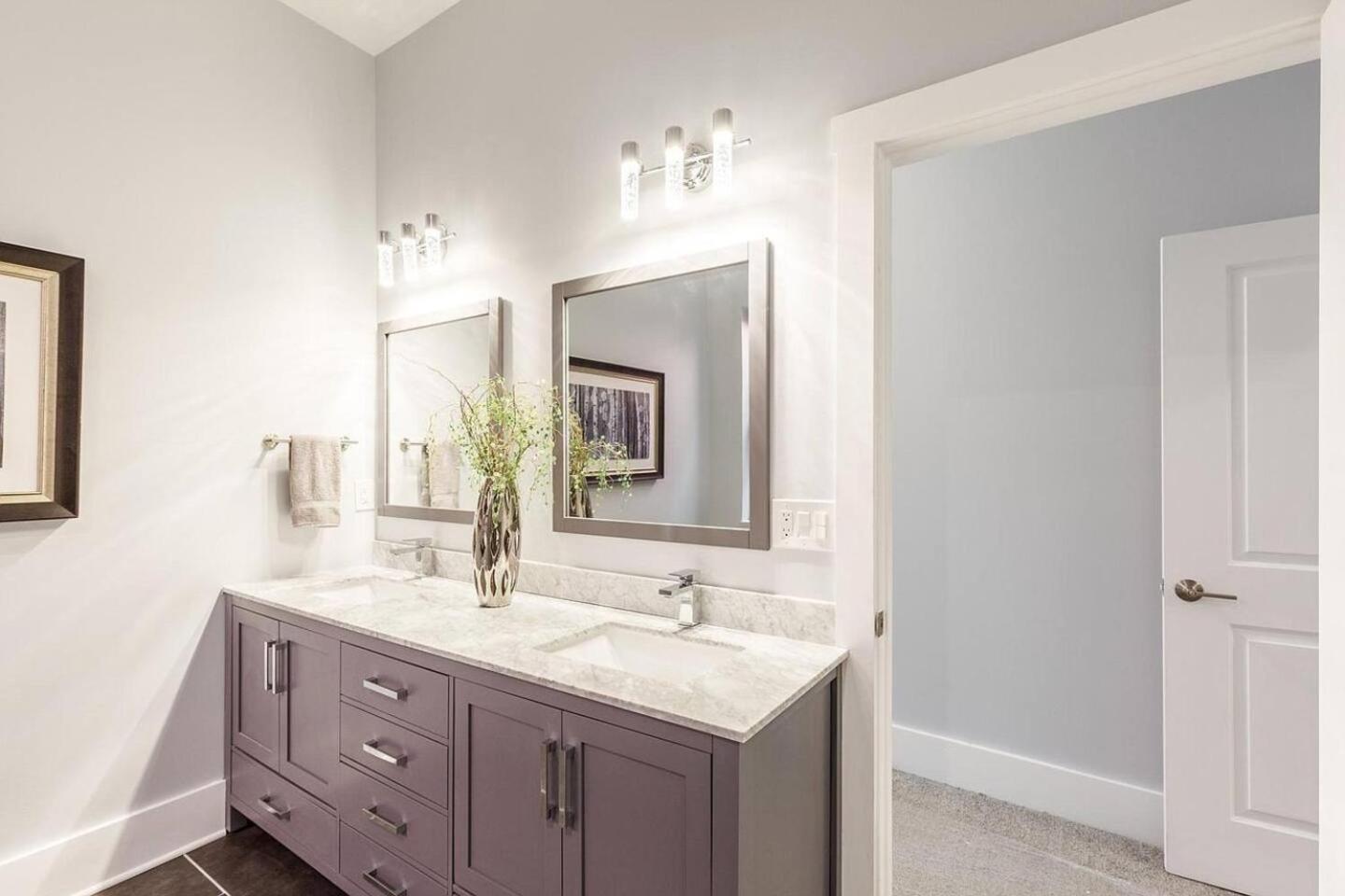 Family And Friends Otr Luxury Downtown Otr Holiday home