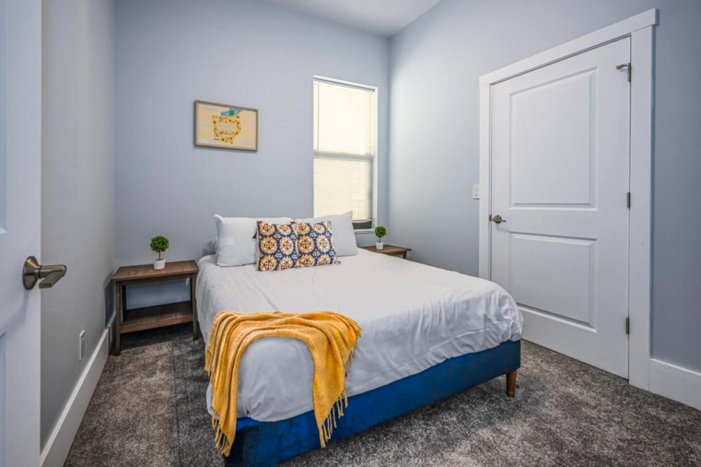 Family And Friends Otr Luxury Downtown Otr Holiday home