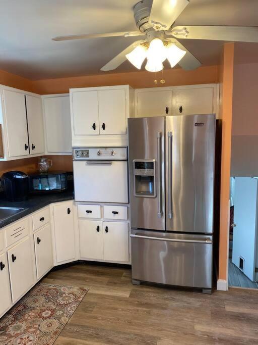 Lovely Away From 4br 3ba *