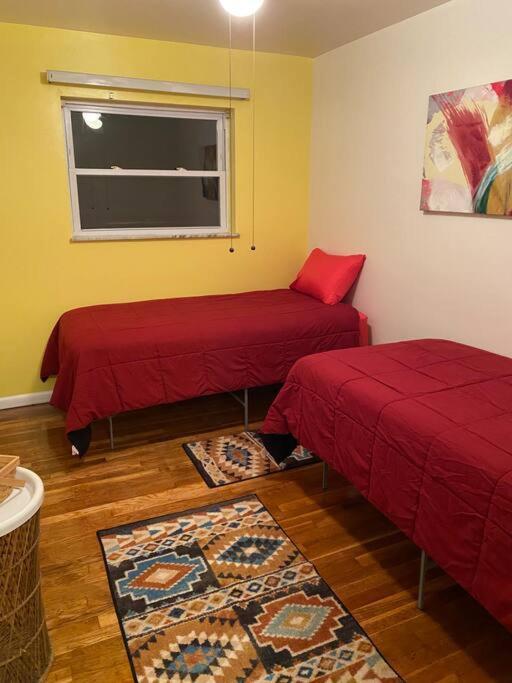 Lovely Away From 4br 3ba