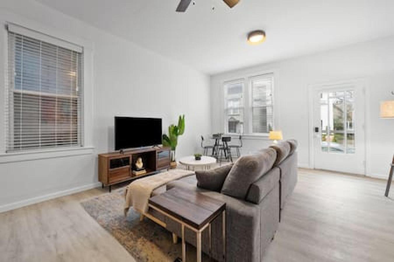 Charming Mt. Adams 1br - Near Downtown & Stadiums Apartment *