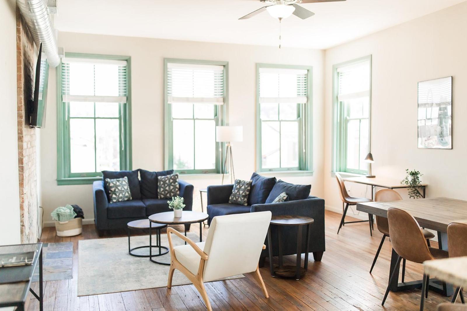 The Penthouse- Heart Of Otr W/rooftop Terrace