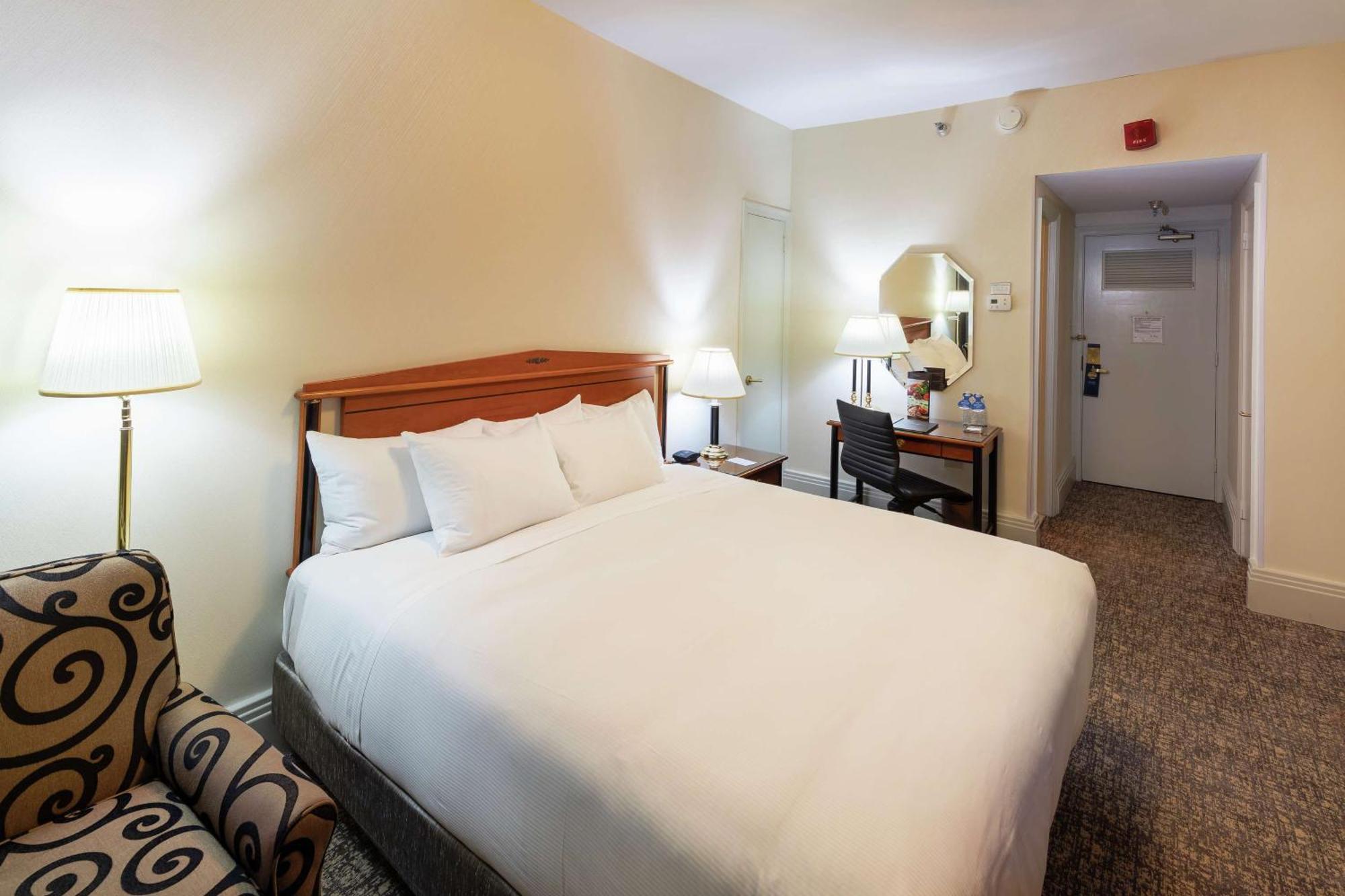 Hilton Netherland Plaza 4* Cincinnati