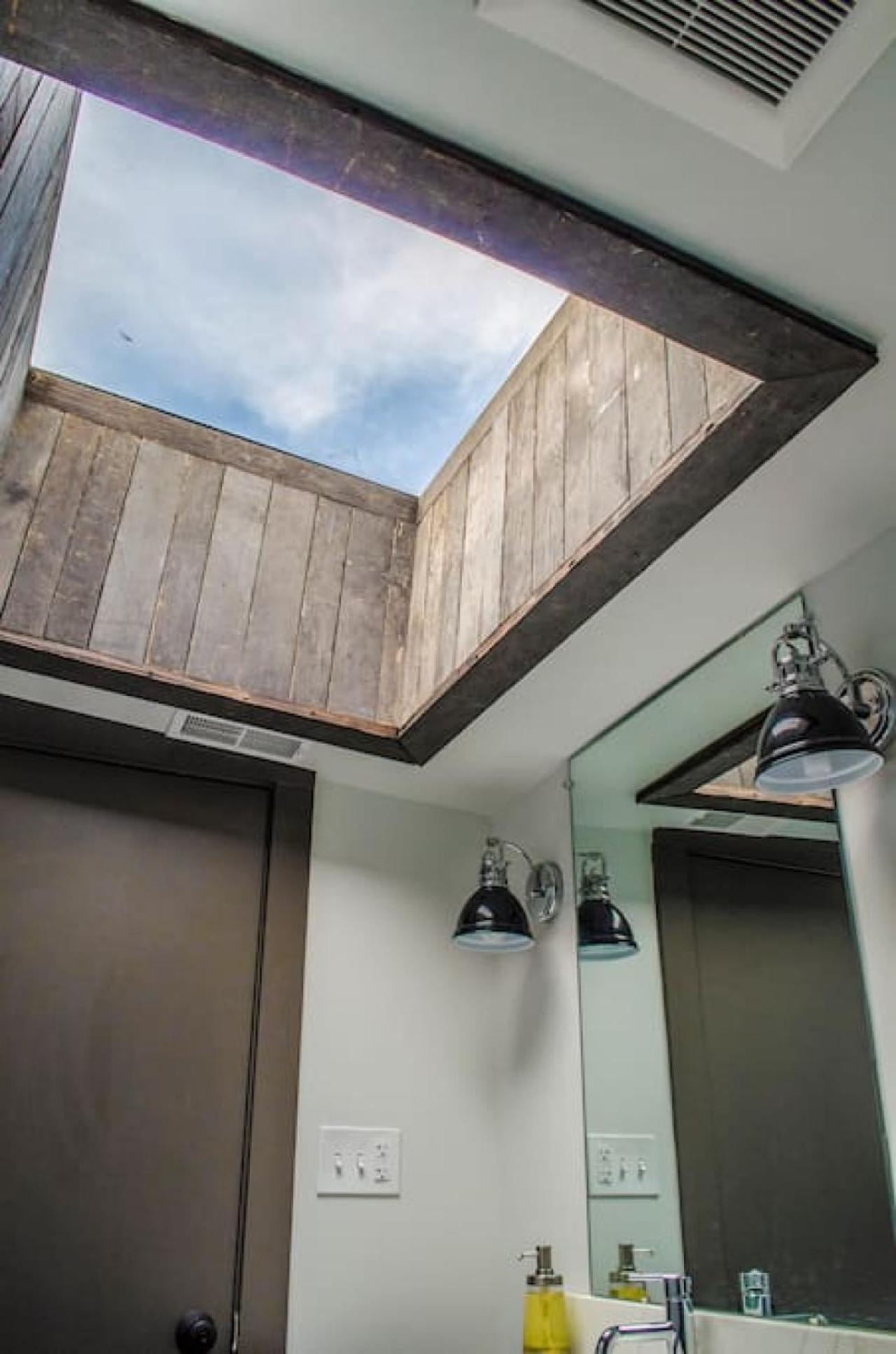 Stunning Near Washington Park W Parking