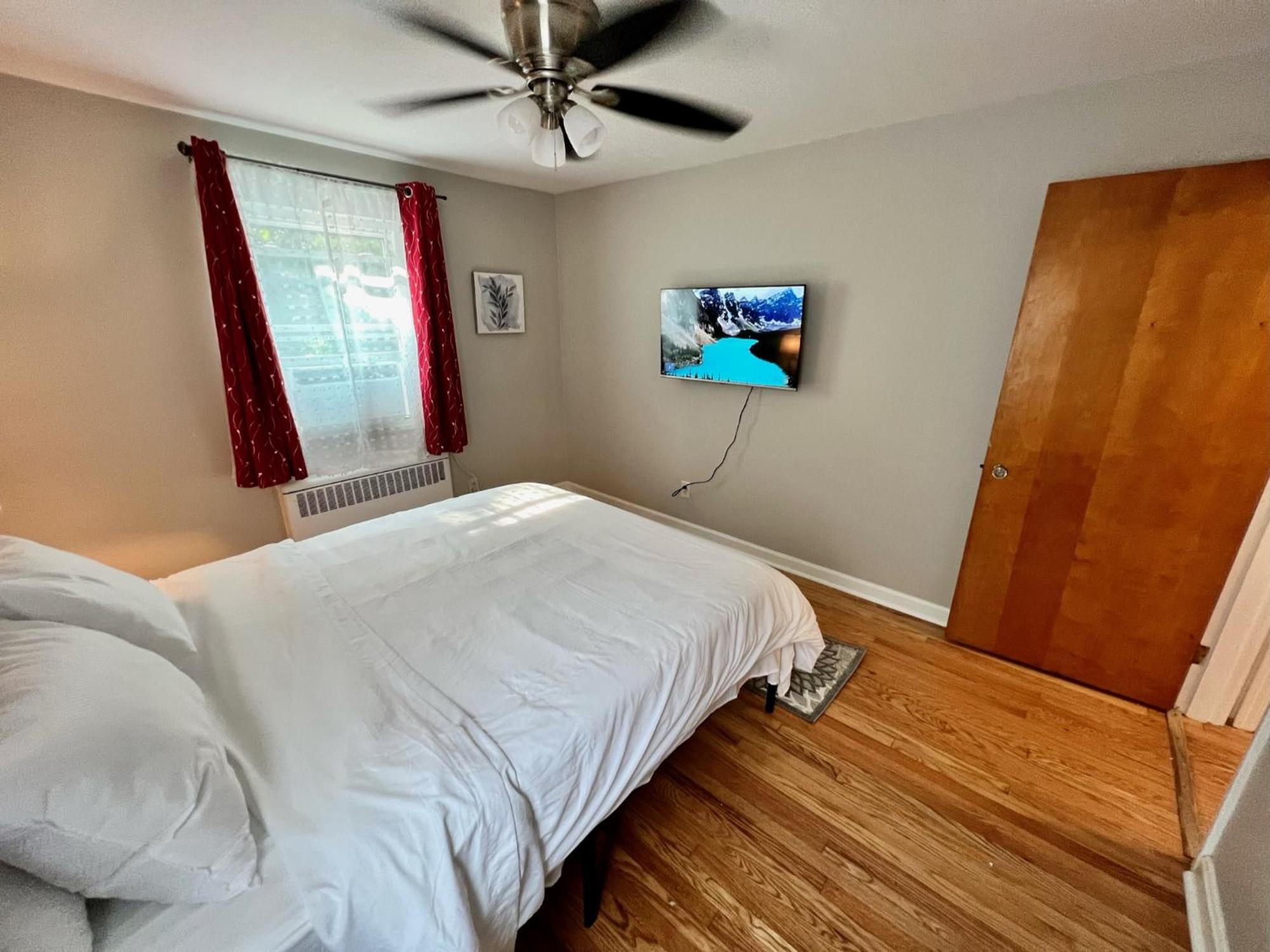 Red Ruby Spacious 2 Bedroom 10 Minutes To Dwntwn * Cincinnati