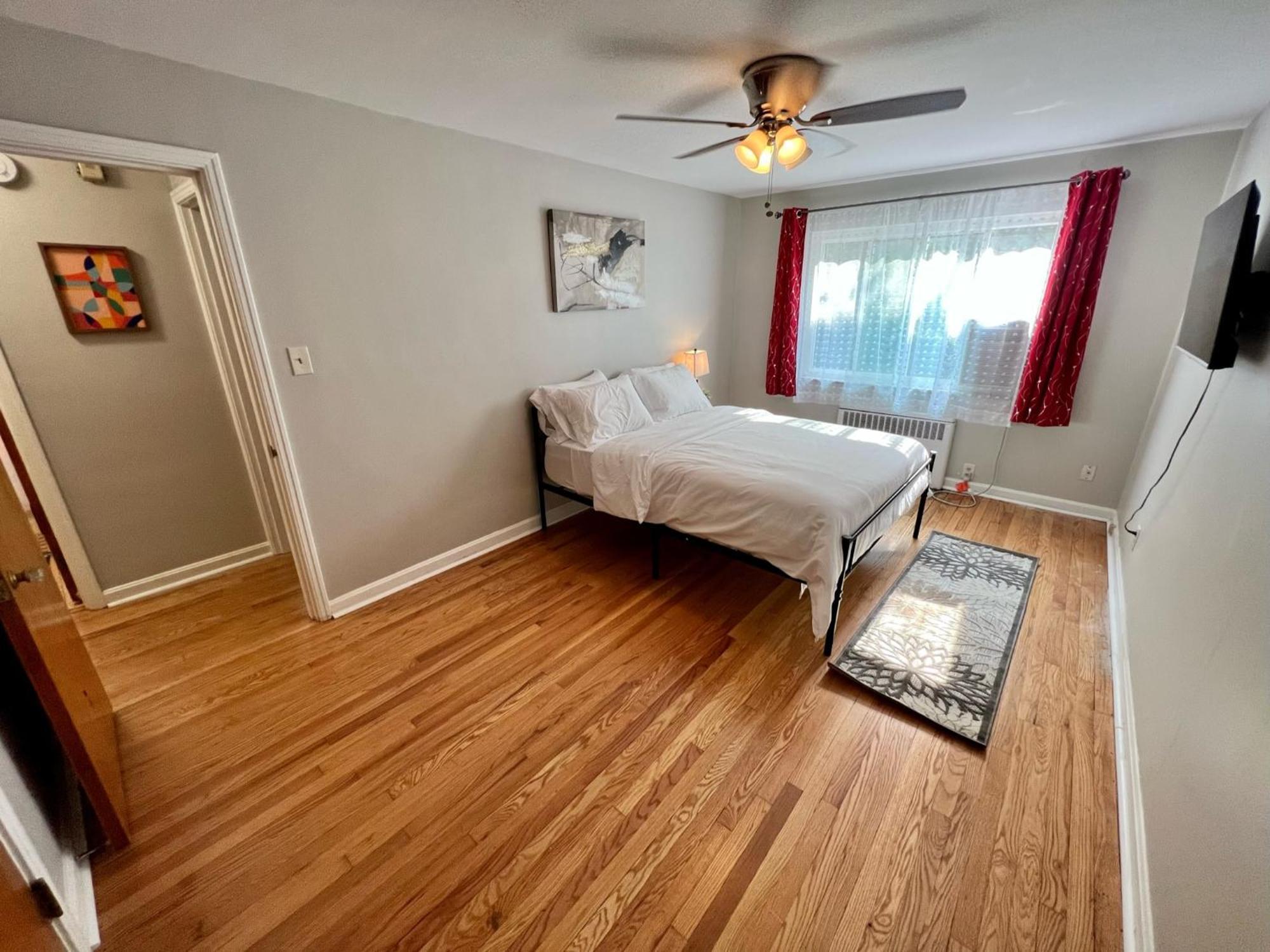 Red Ruby Spacious 2 Bedroom 10 Minutes To Dwntwn Cincinnati