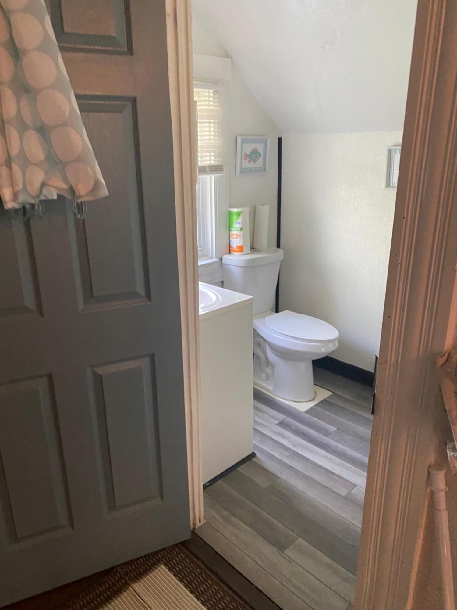 Awesome Attic Studio3b Private /shared