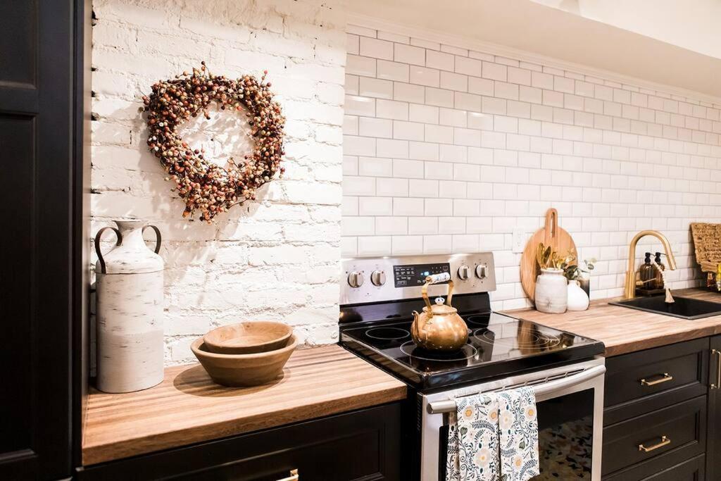 Cozy Downtown - Walk To Otr & Stadiums Holiday home