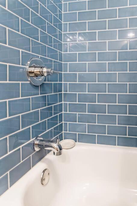 Cozy Downtown - Walk To Otr & Stadiums Holiday home