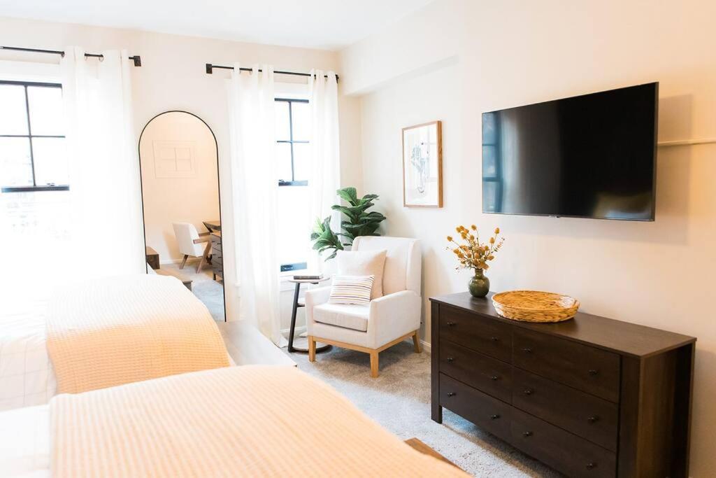 Cozy Downtown - Walk To Otr & Stadiums Holiday home Cincinnati