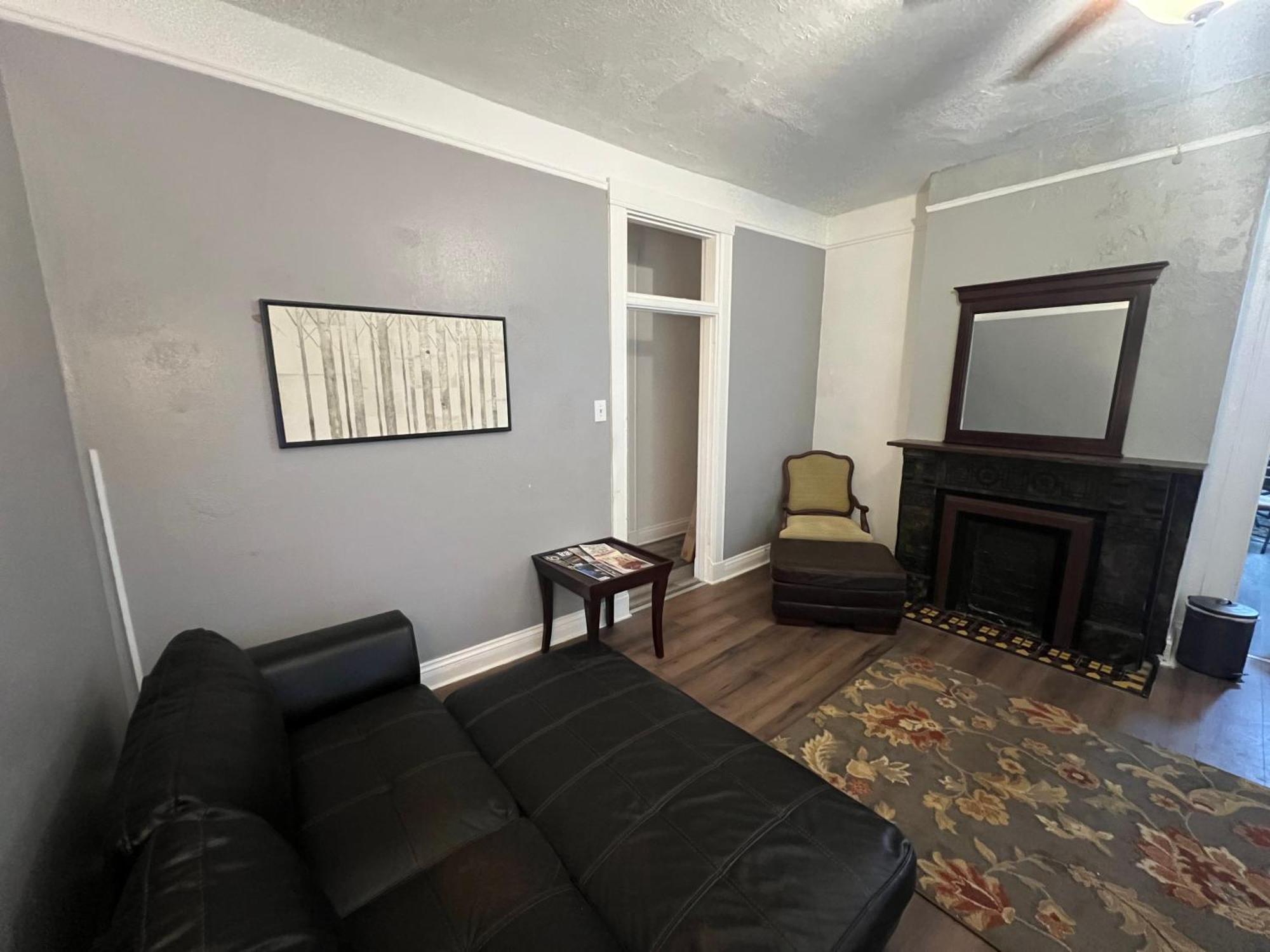 Second Floor Deluxe